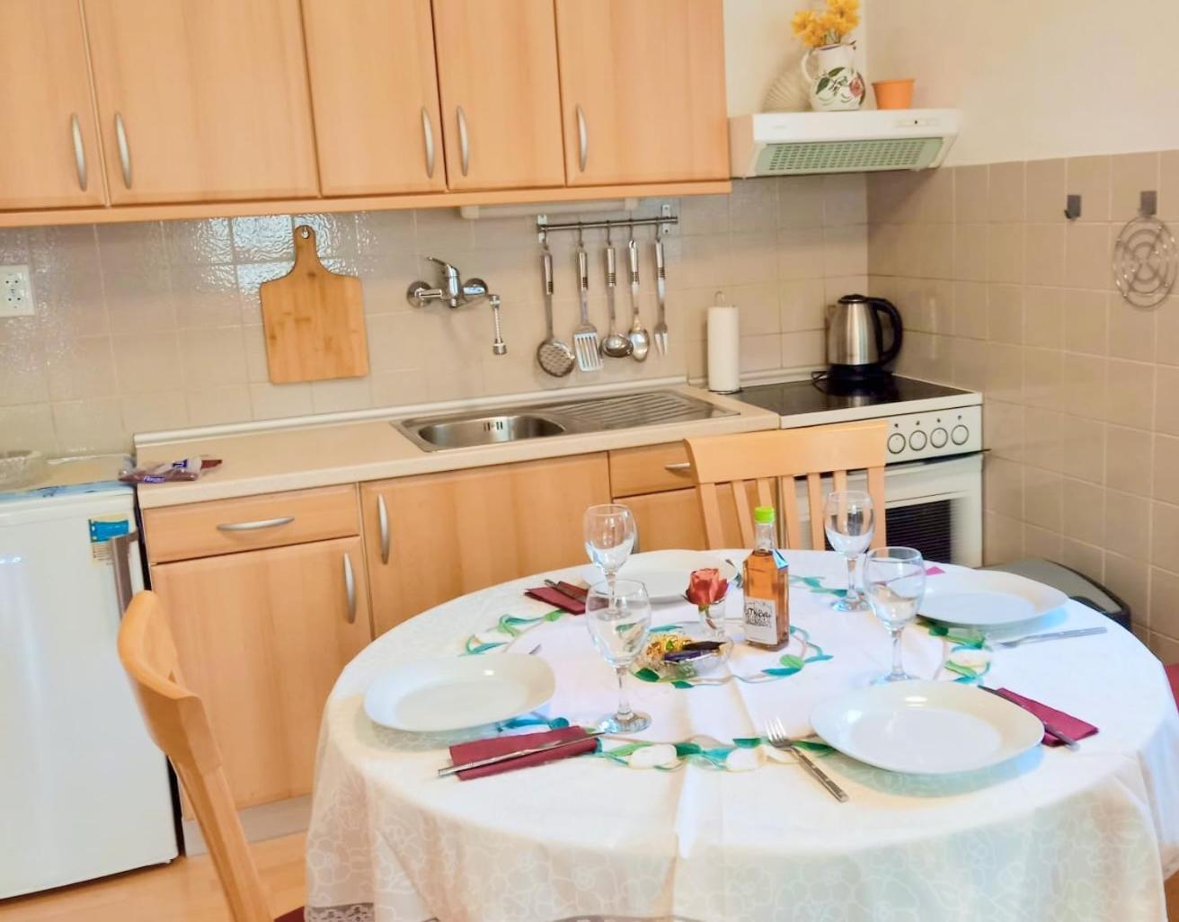 Miabella House - 2 Bedrooms And Terrace Brežice エクステリア 写真